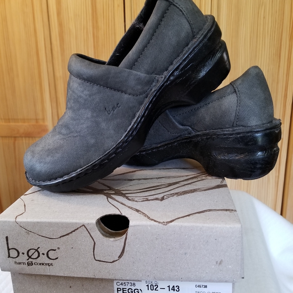 Women's B O.C. shoes